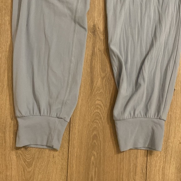 Athleta | Salutation Jogger | Ice Blue | Size Medium - Picture 6 of 9